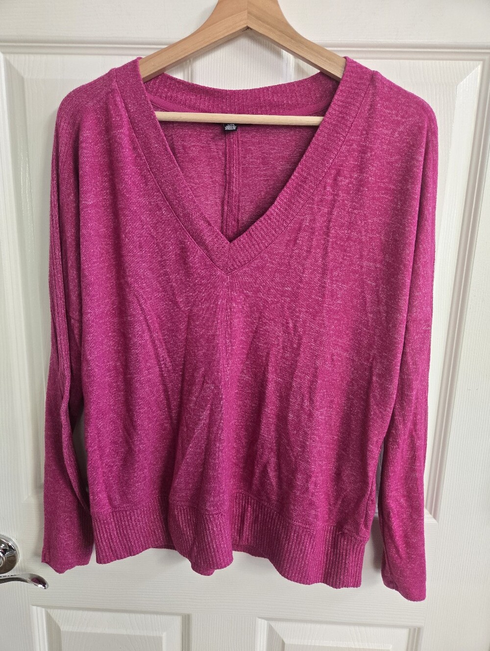 Buffalo David Bitton Women's V‑Neck Sweater in Heathered Fuchsia